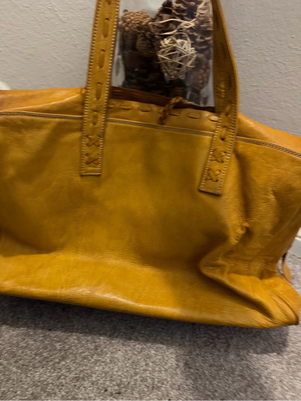 Leather Tote Bag in Mustard Yellow - Unbranded